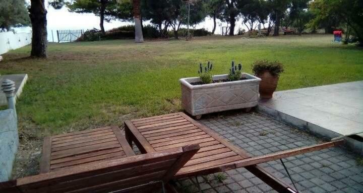 Seafront Villa Joan Неа-Скиони Экстерьер фото