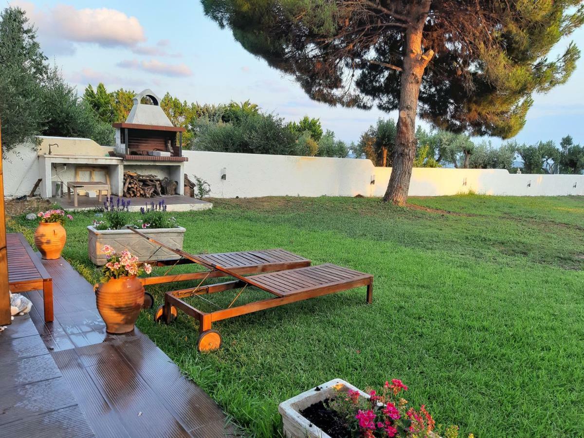 Seafront Villa Joan Неа-Скиони Экстерьер фото
